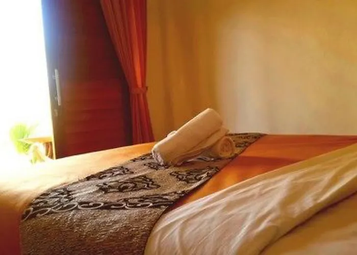 Guest house Kubu Sunset 2*